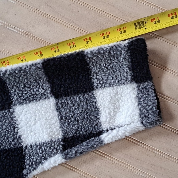 Love Fire Sherpa Buffalo Print Cropped Oversized Fleece Pluse Cardigan Shacket - Picture 10 of 11